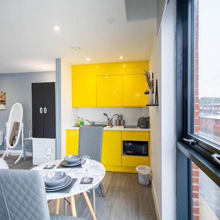 Excellent Studio Balcony Apartment In Sheffield Luaran gambar