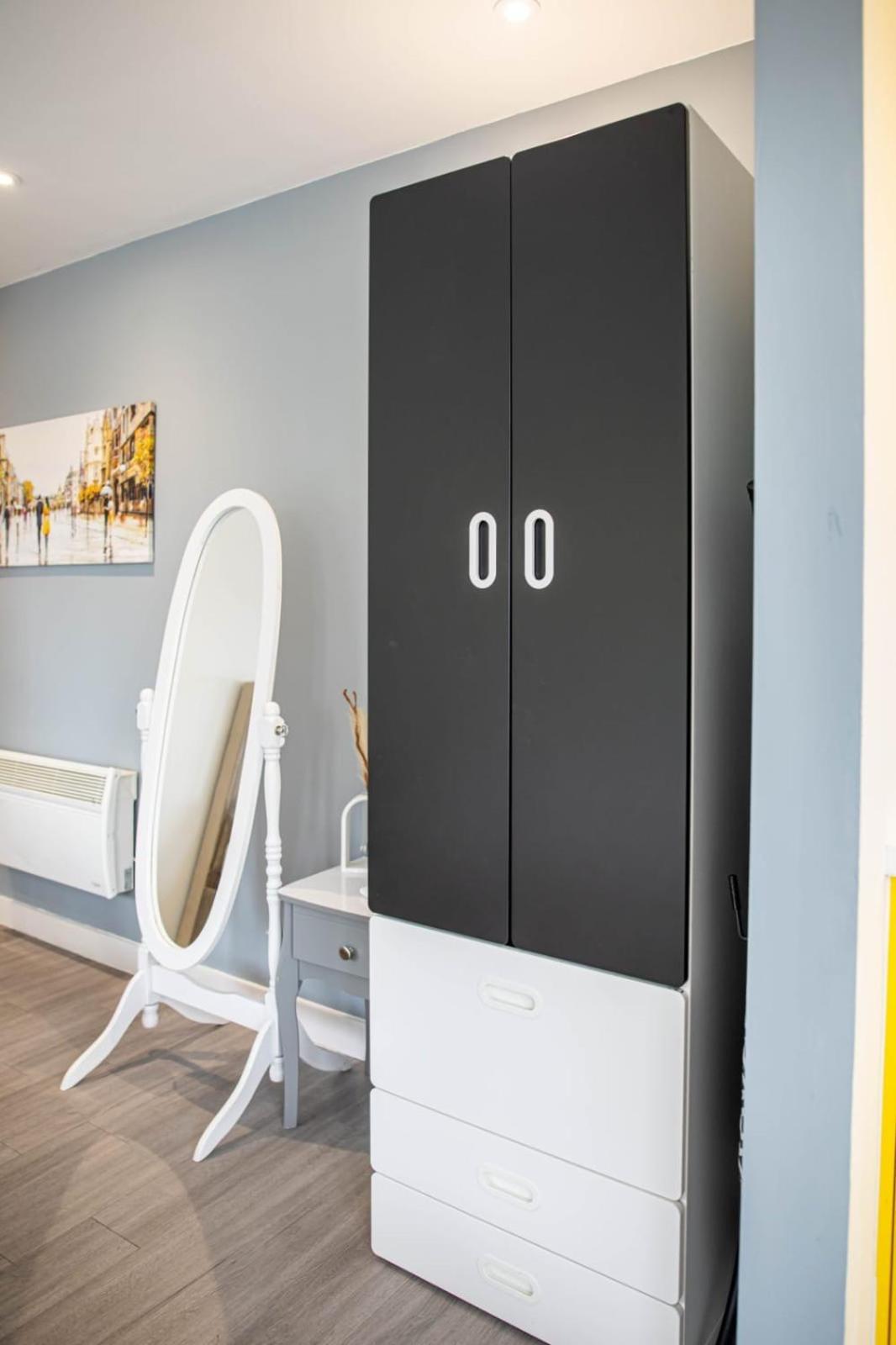 Excellent Studio Balcony Apartment In Sheffield Luaran gambar